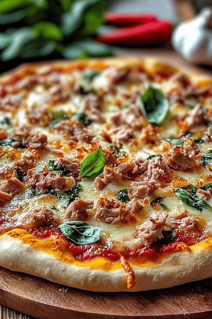 Tuna fish pizza